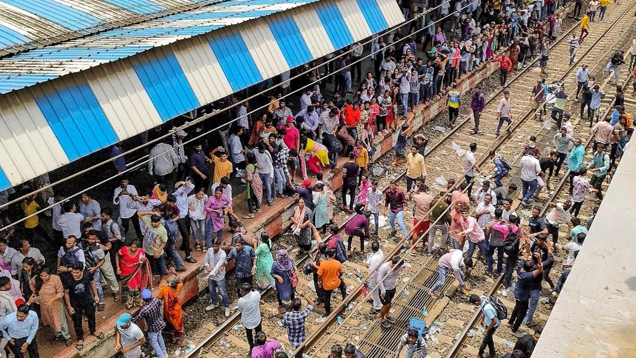 पीड़ित बच्चियों का बयान लेने पहुंची SIT, छह दिन की रिमांड पर आरोपी... बदलापुर केस के 5 बड़े अपडेट्स