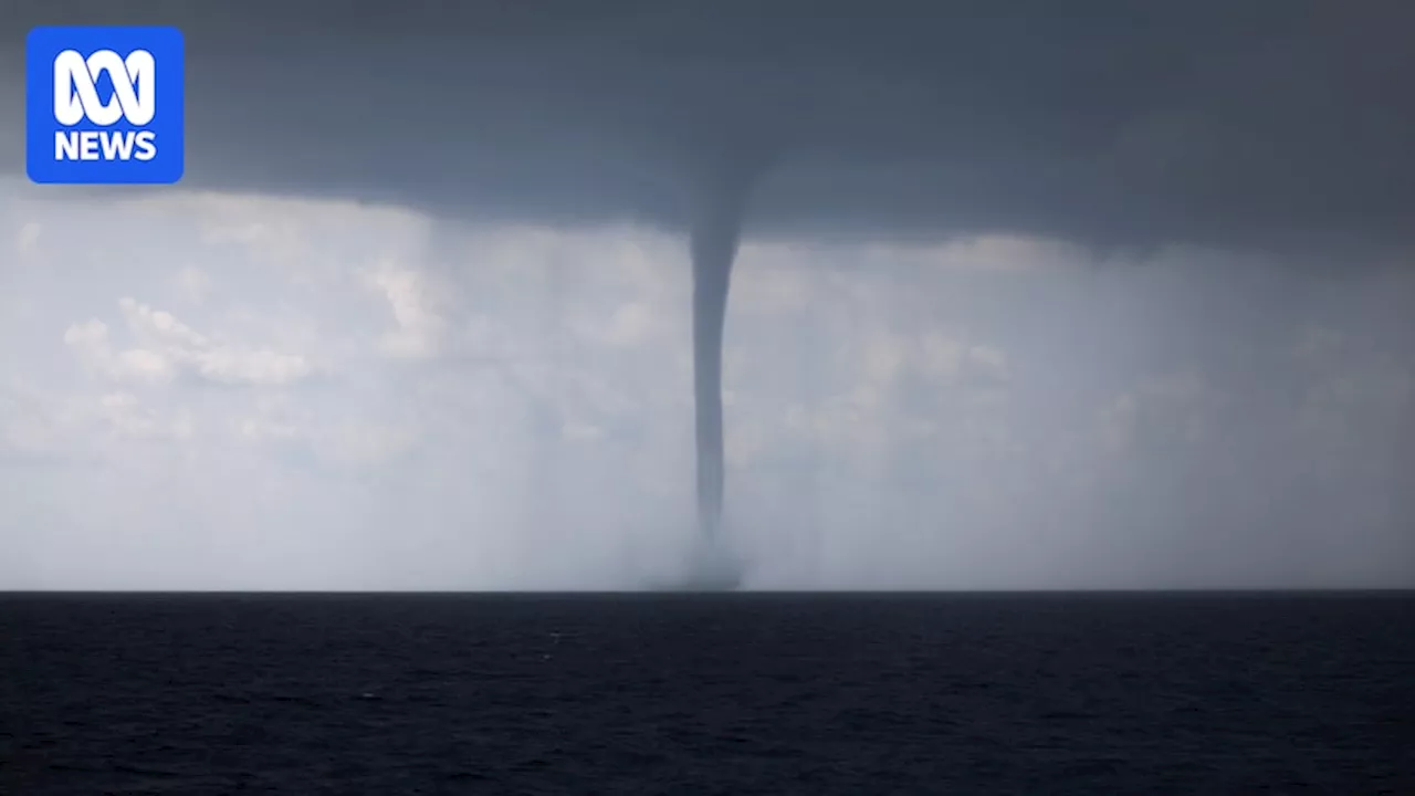 A waterspout may have sunk a luxury yacht. Could this happen in Australia?