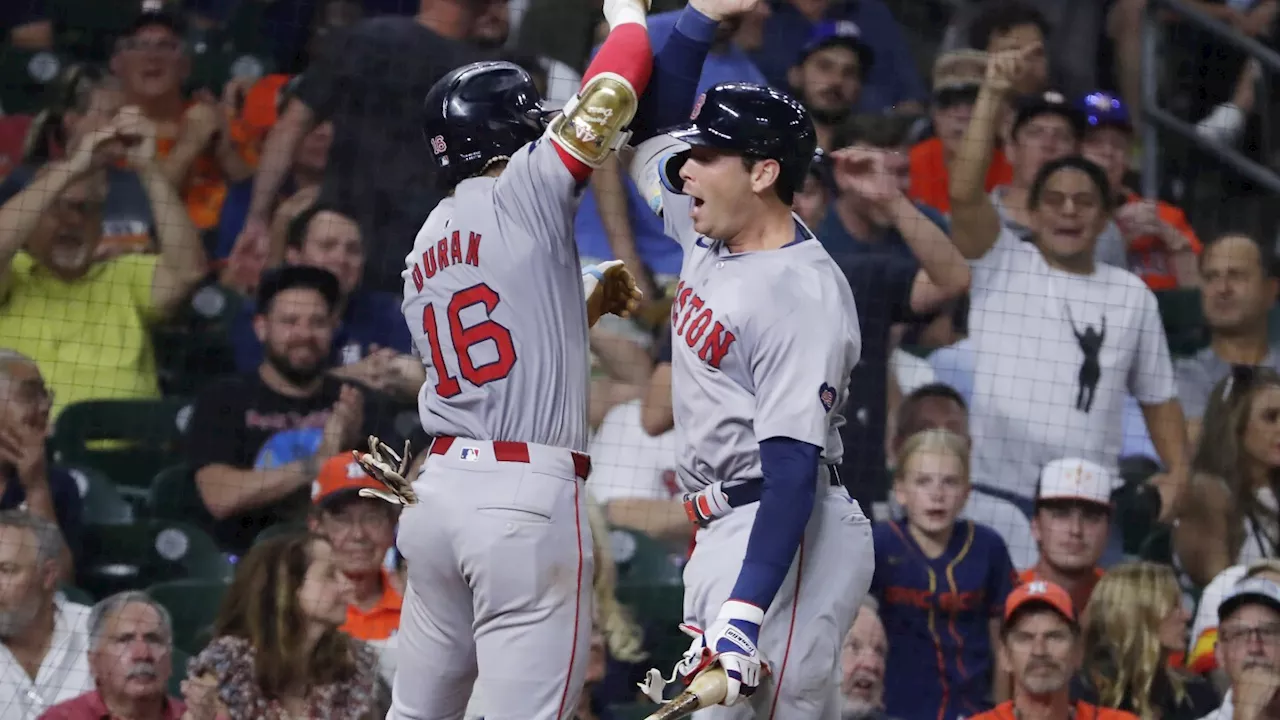 Duran goes 4 for 4 with tiebreaking homer in 8th to lift Red Sox over Astros 6-5