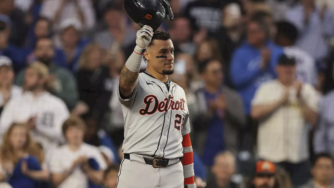 Tigers SS Javier Báez receives a warm reception in his return to Wrigley Field