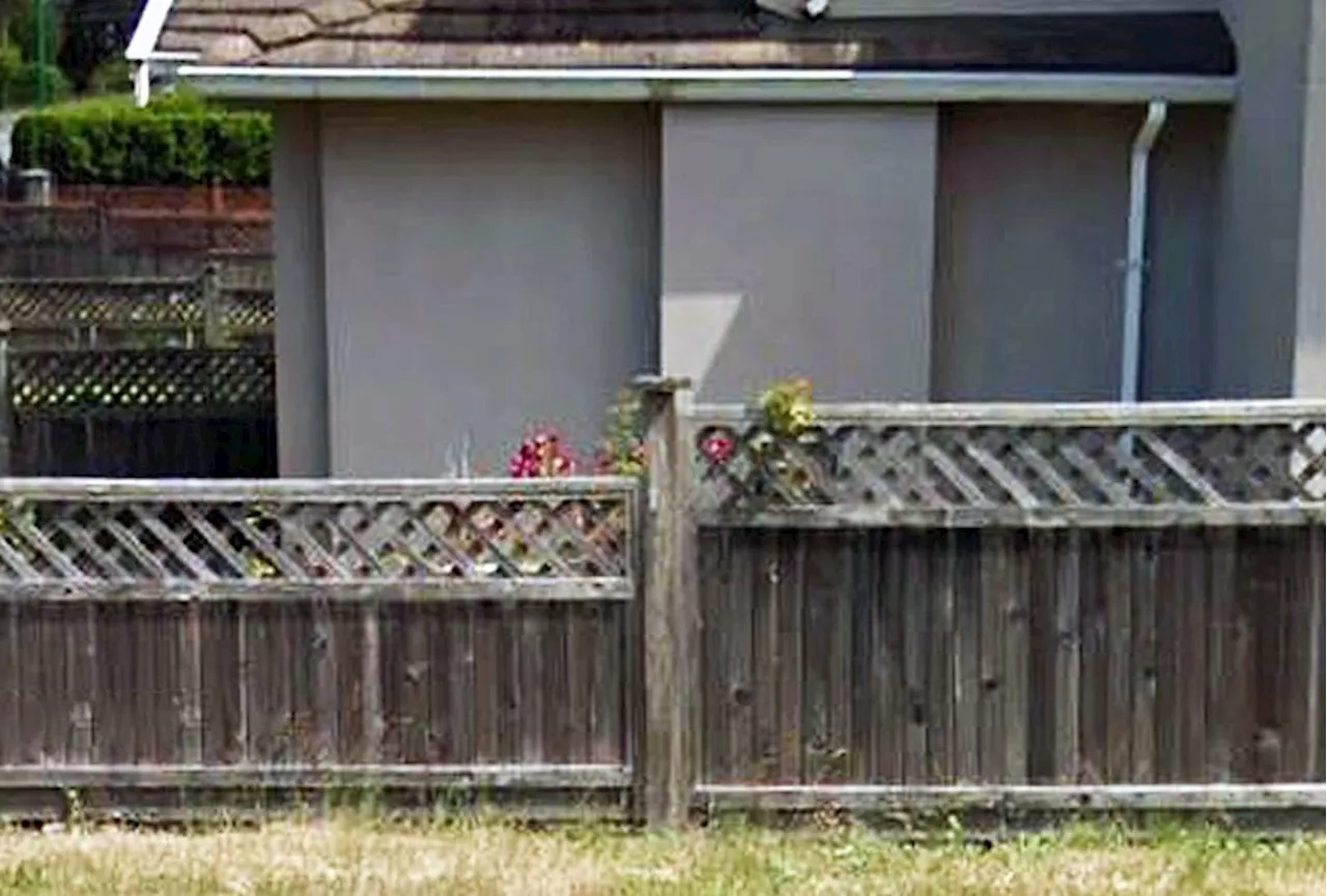 Burnaby duplex owner has to pay half the cost of neighbour's fence, retaining wall