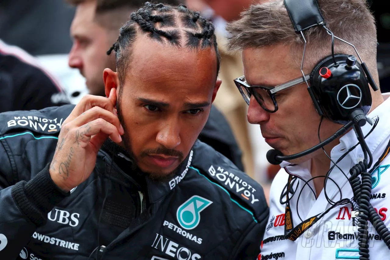 Bono won’t follow Lewis Hamilton to Ferrari after Mercedes F1 promotion