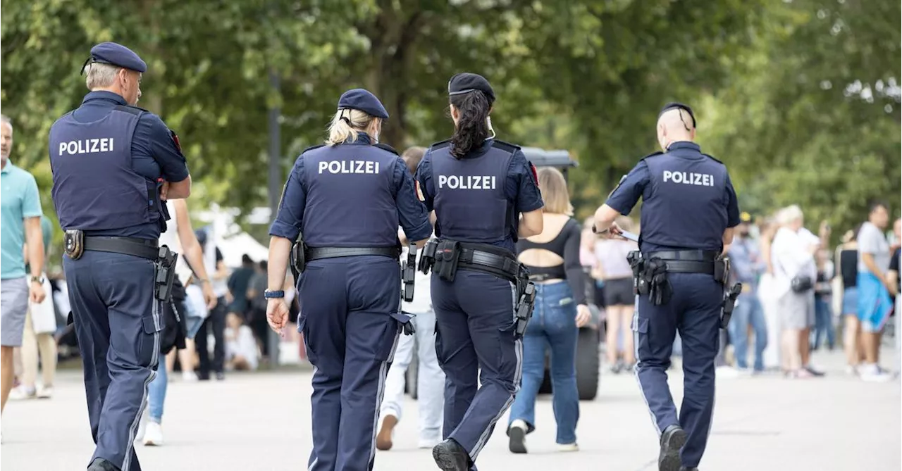 Minister Karner besucht Happel-Stadion, Polizeieinsatz wieder beendet