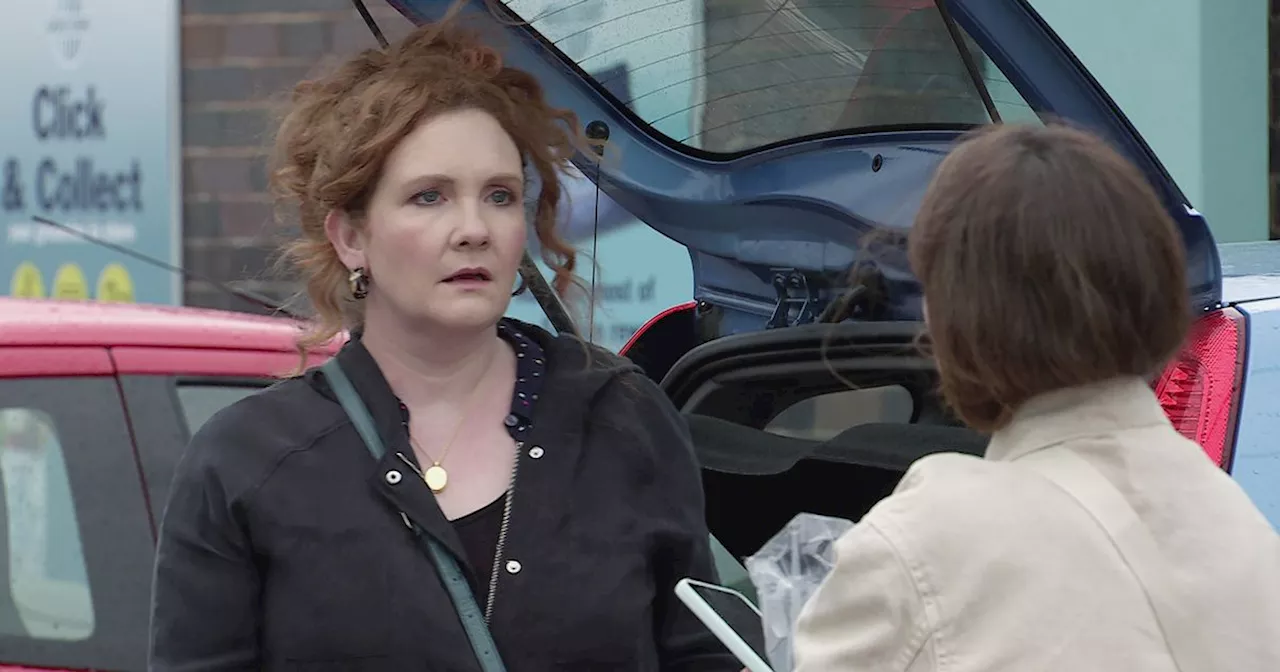 ITV Coronation Street actor admits 'poor Fiz' as she addresses her future on soap