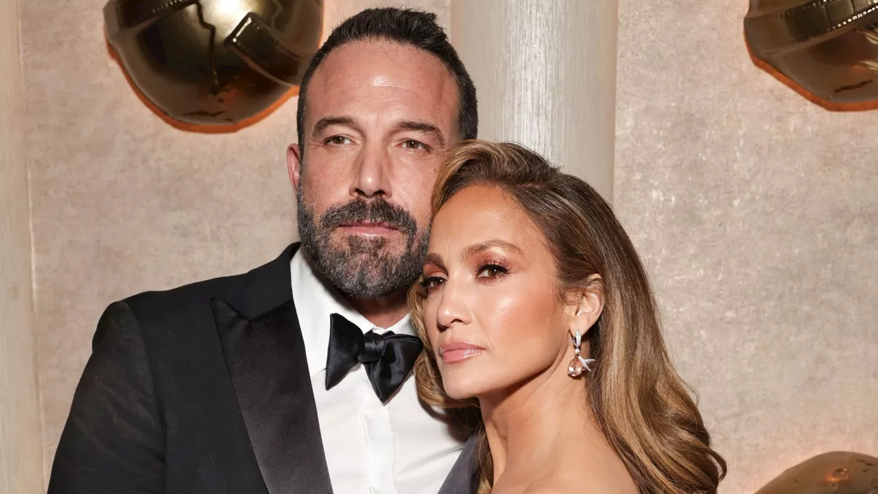 Jennifer Lopez and Ben Affleck Are Officially Getting a Divorce