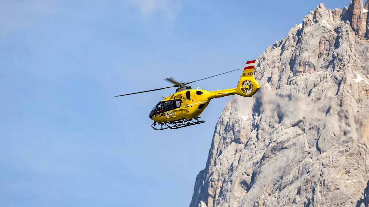 Lebensgefährliche Verletzungen - Mann (56) stürzt mit Paragleiter 60 Meter in die Tiefe