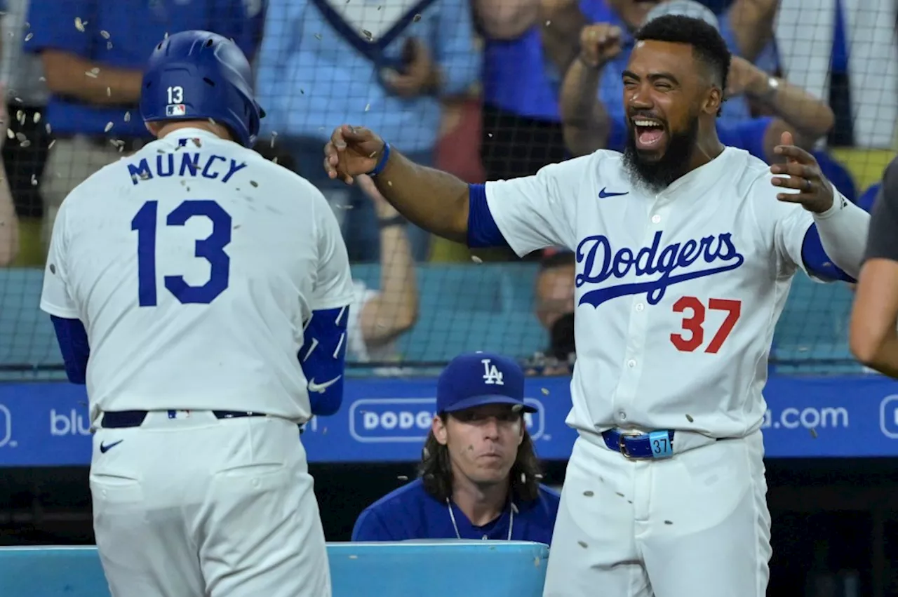 Jason Heyward’s pinch-hit homer caps Dodgers’ comeback win against Mariners