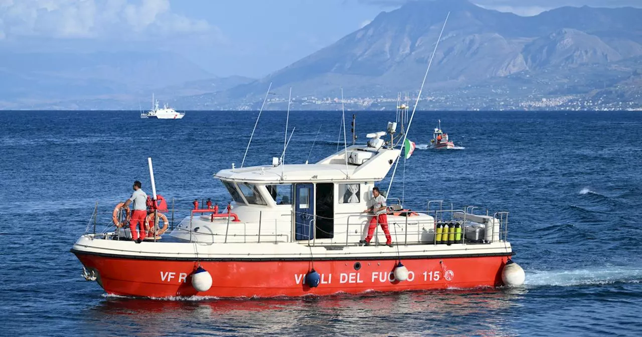 Deux corps retrouvés après le naufrage en Sicile: qui sont les personnes toujours portées disparues ?