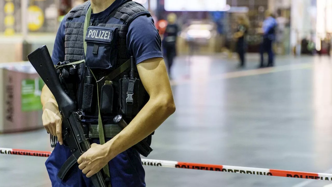 Mitten im Frankfurter Hauptbahnhof: Mann vor Gleis erschossen