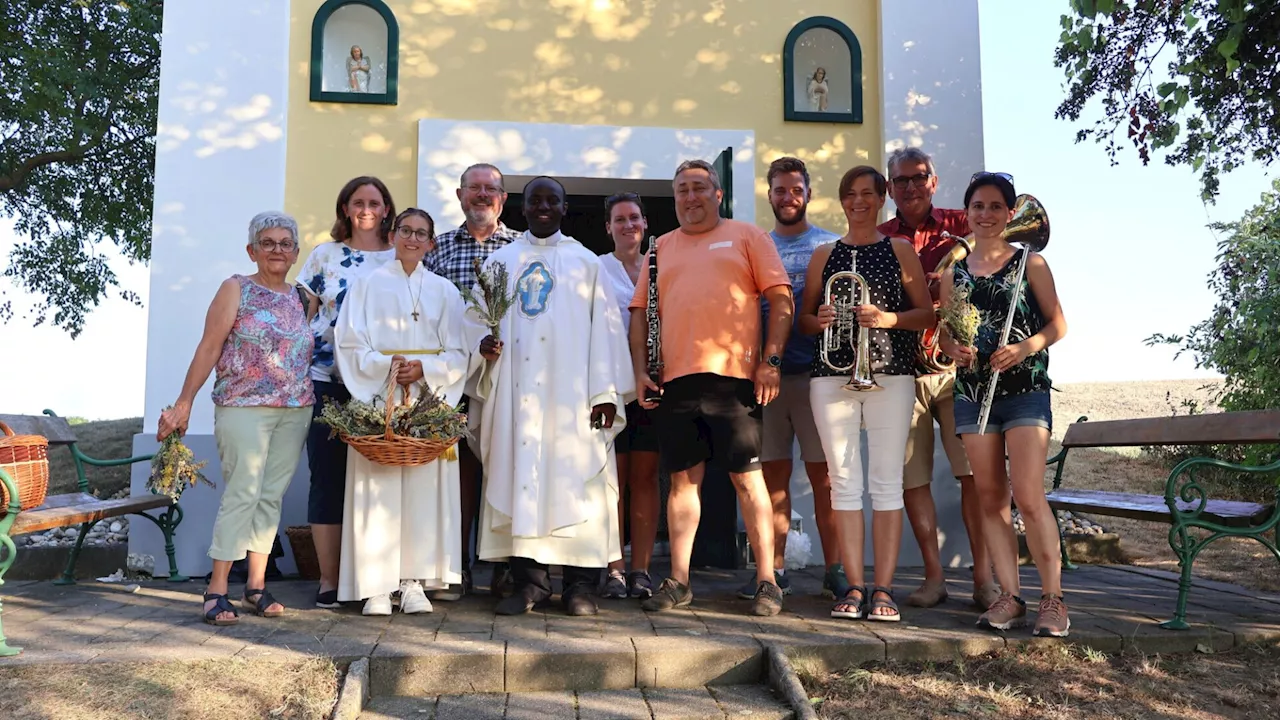 Bei der Bründlkapelle wurden die Kräuter gesegnet