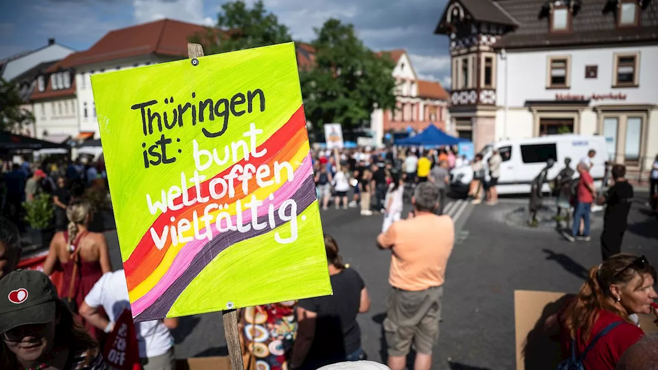 Thüringen: Blockieren und bedrohen: Aufgeheizter Wahlkampf in Thüringen