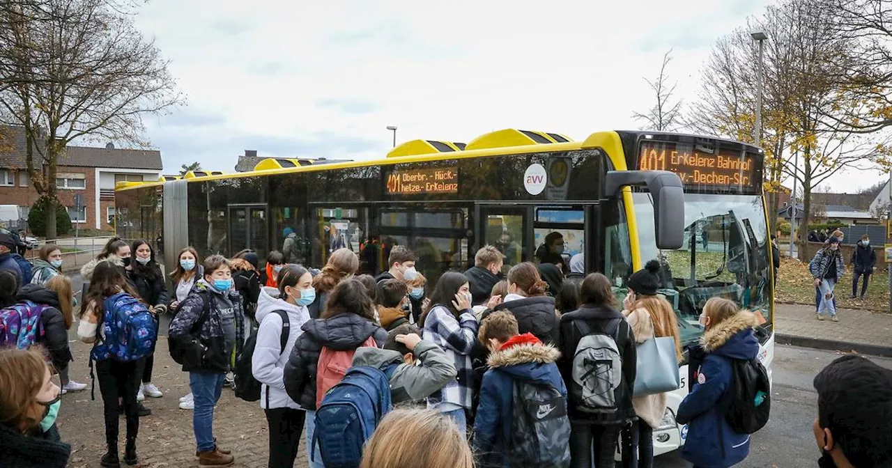 Zu wenig Fahrpersonal: In NRW könnten bald Schulbusse fehlen