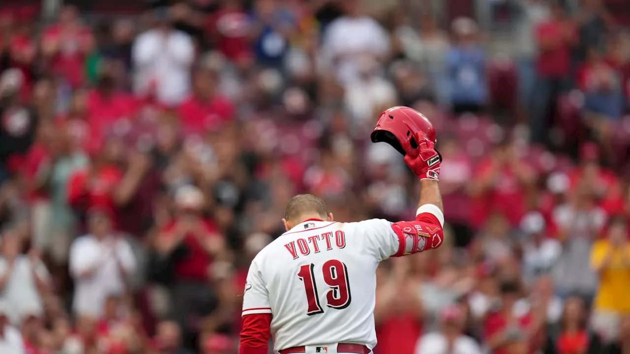 Cincinnati Reds, Toronto Blue Jays Slugger Joey Votto Announces Retirement From MLB