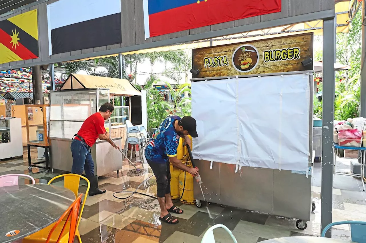 Three dirty stalls force closure of entire food court