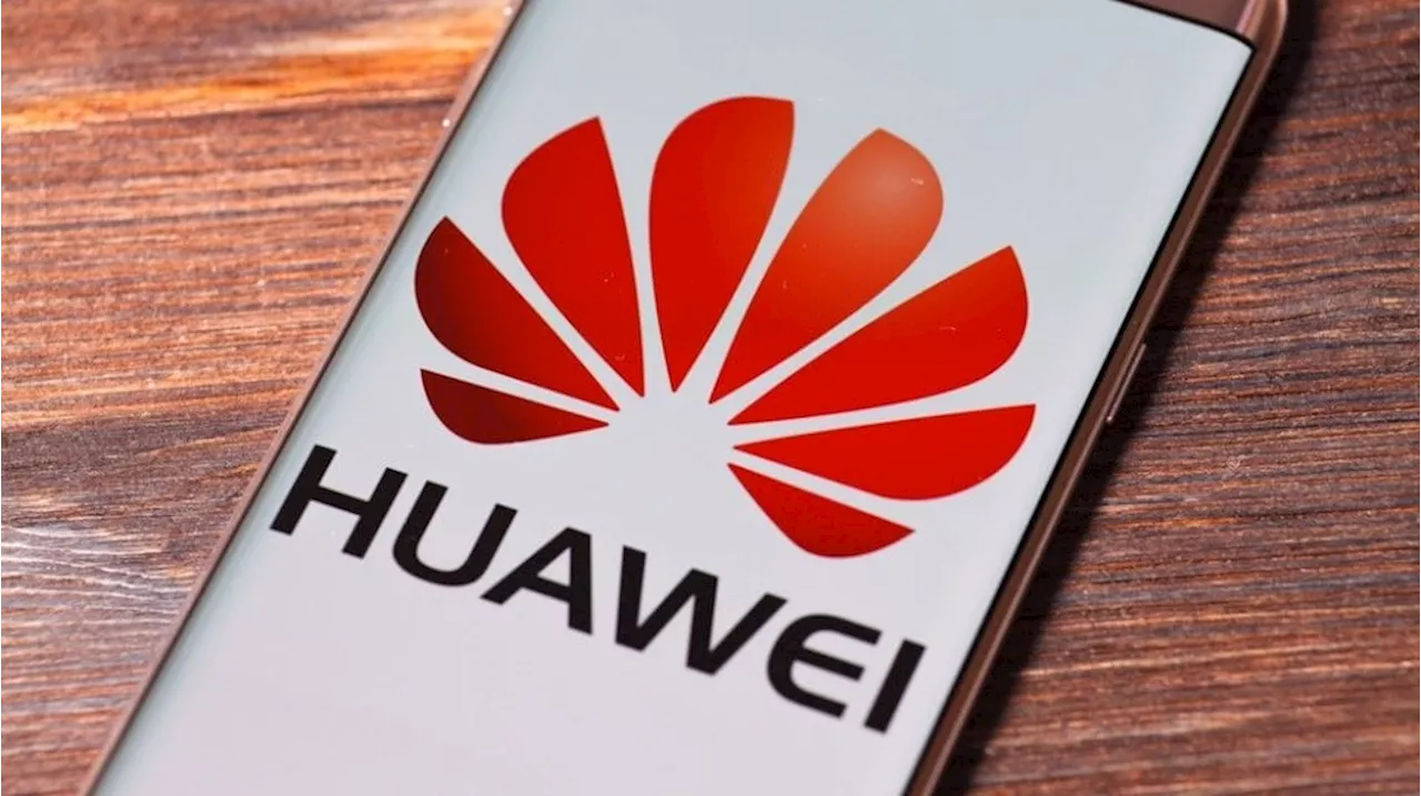 Penampakan HP Lipat Tiga Huawei Bocor, Bakal Resmi Meluncur September 2024?