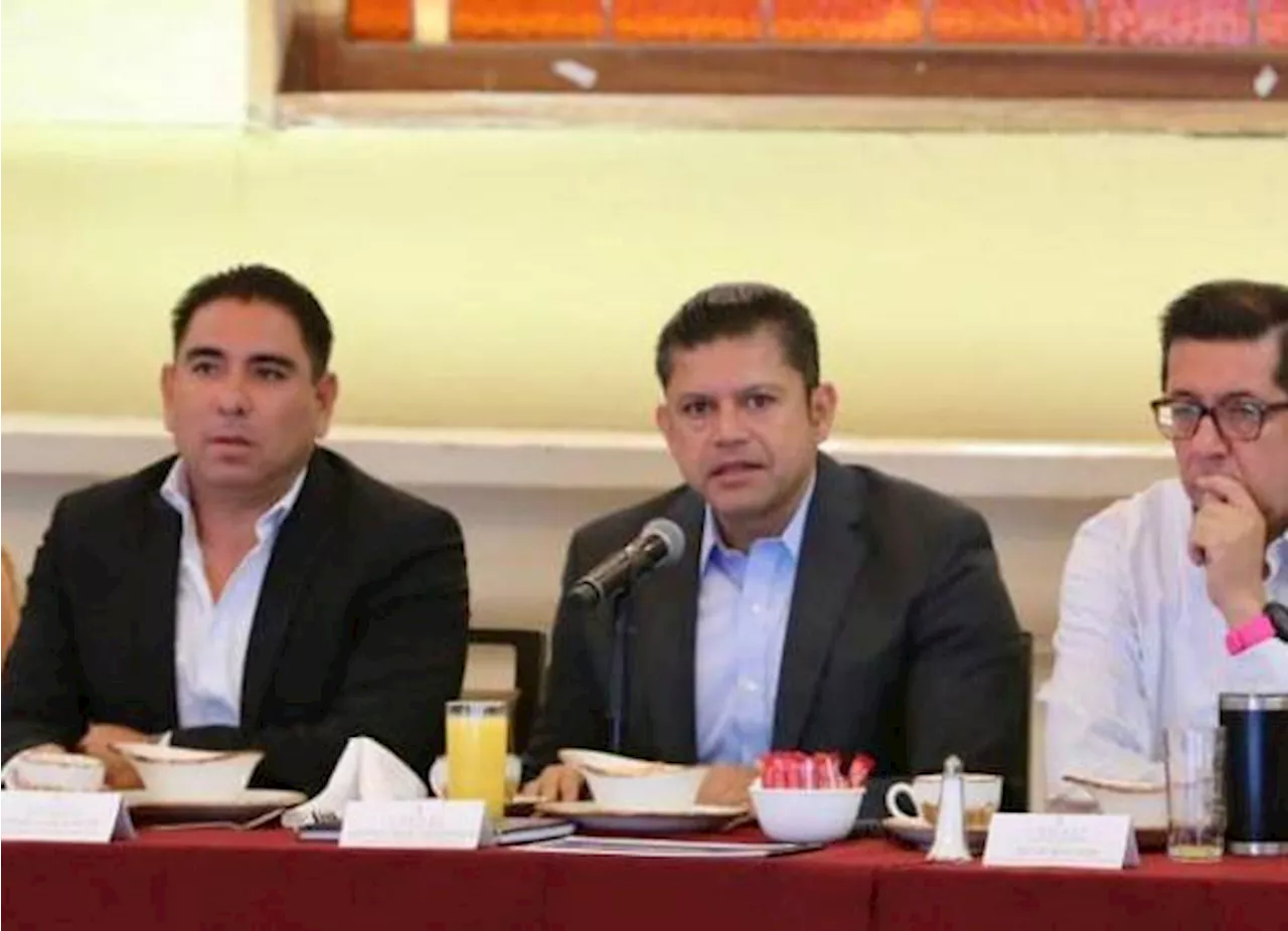 Gobierno de Saltillo presenta a restauranteros estrategia integral para prevenir accidentes vehiculares