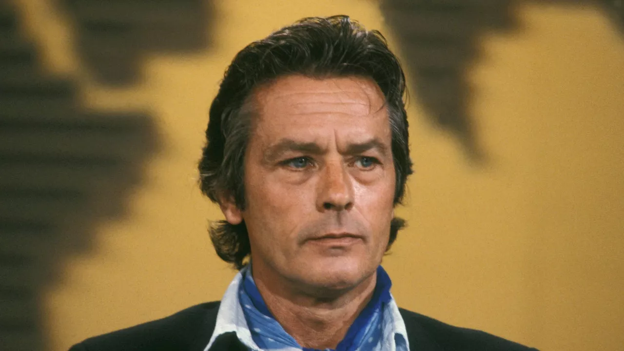 Alain Delon : contrairement au souhait de la star, Loubo ne sera pas euthanasié