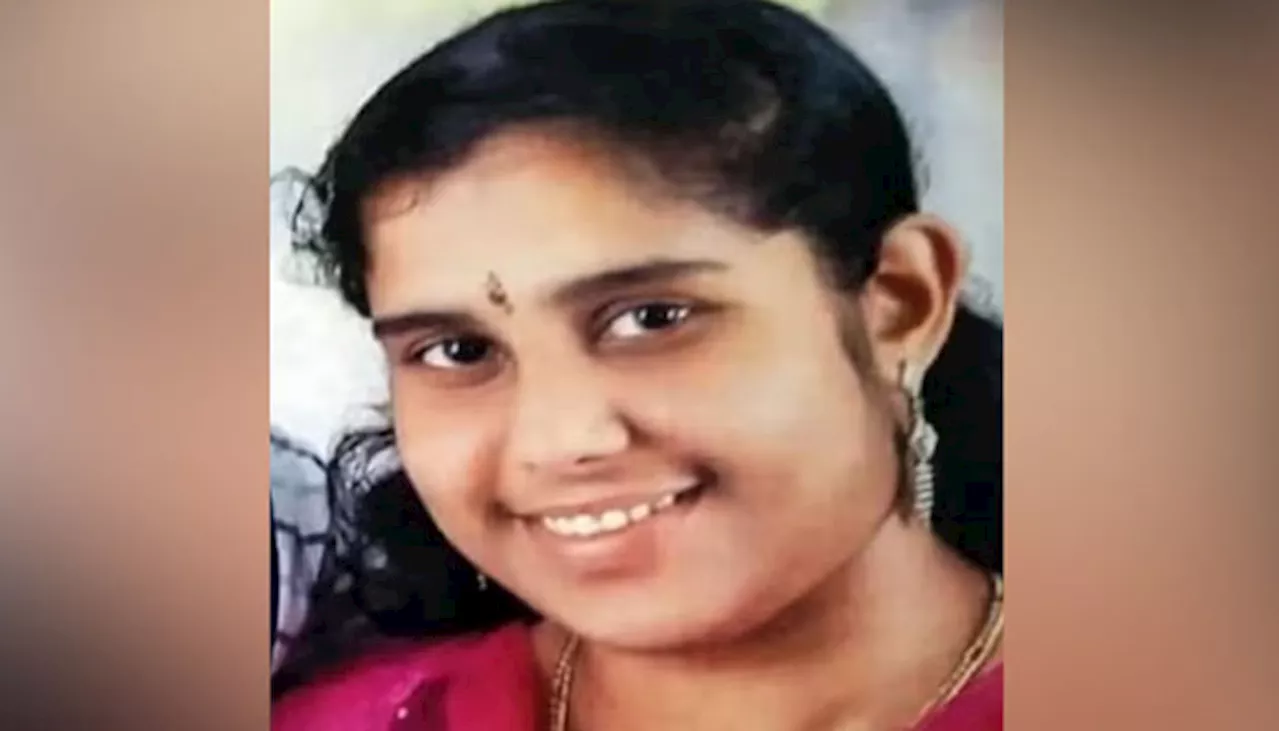 Suicide: നഗ്ന ഫോട്ടോ അയയ്ക്കുമെന്ന് ലോൺ ആപ്പ് ഭീഷണി; മനംനൊന്ത യുവതി ജീവനൊടുക്കി