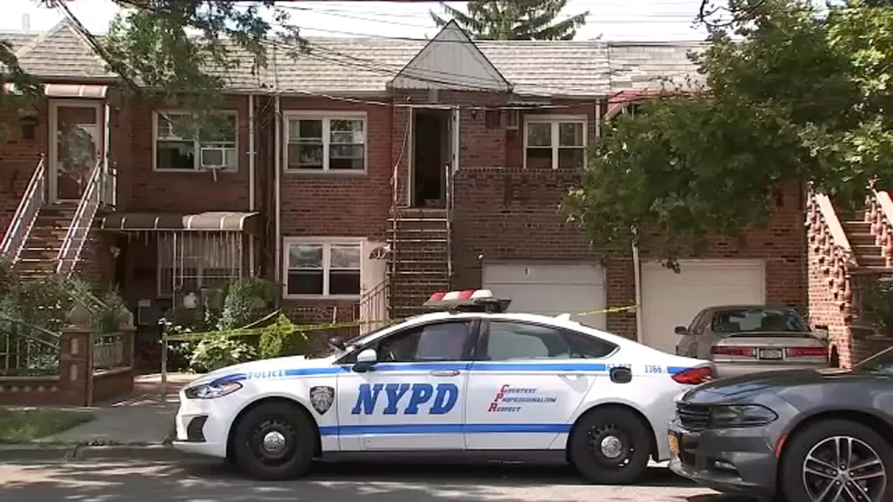 66-year-old woman found dead with stab wounds in Brooklyn apartment