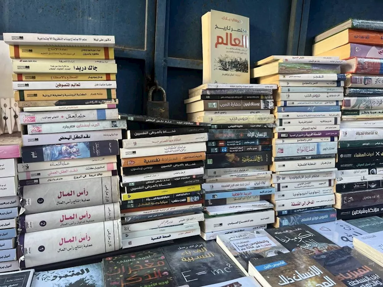 منصات بيع الكتب المستعملة هل تهدد دور النشر؟