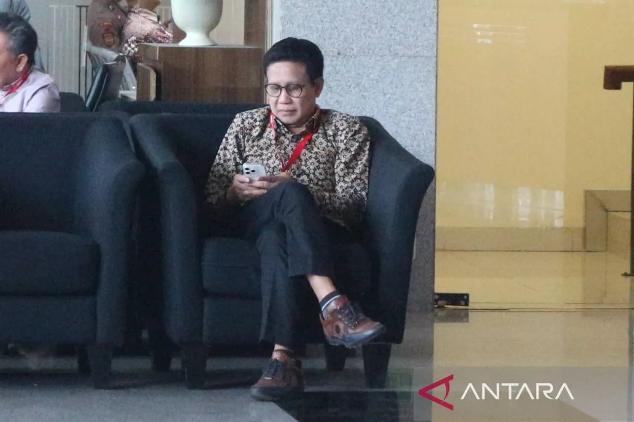 KPK periksa Mendes Abdul Halim Iskandar soal kasus dana hibah Jatim