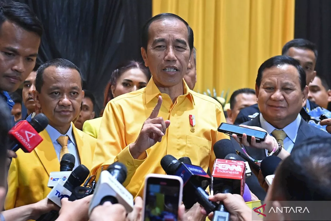 Presiden Joko Widodo dan presiden terpilih Prabowo Subianto hadiri Munas XI Partai Golkar