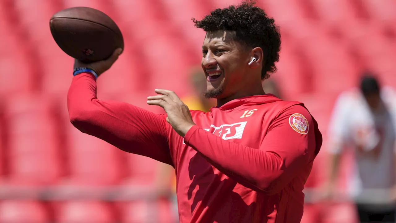 Chiefs' Patrick Mahomes gives $5 million to Texas Tech for stadium, football center projects