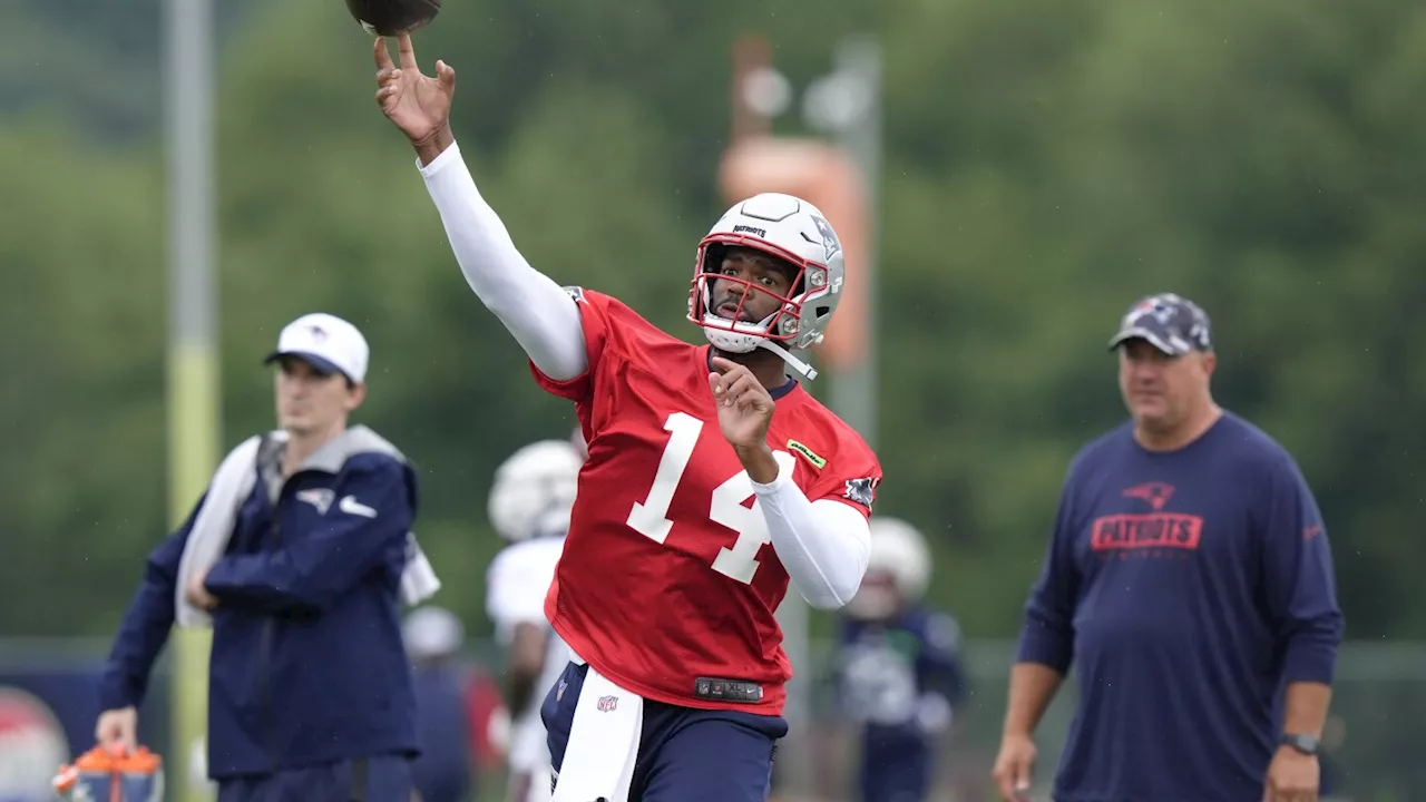 Pats offensive coordinator Alex Van Pelt sees progress in rookie QB Drake Maye