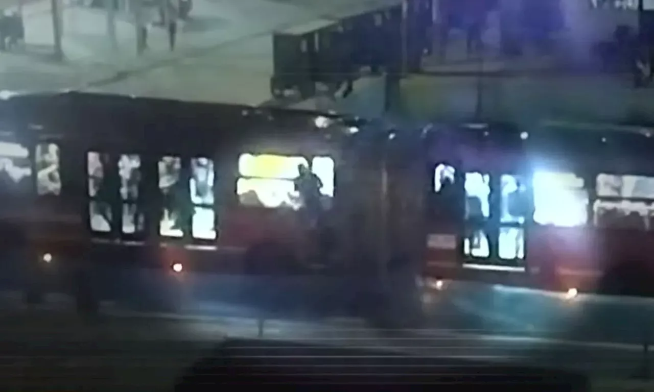 Ladrones roban hasta 10 celulares por noche en TransMilenio en suroccidente de Bogotá