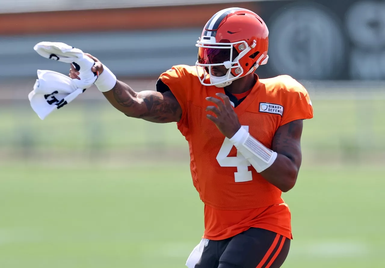 Deshaun Watson participated fully in practice on Thursday after experiencing ‘general arm soreness’ Wednesday