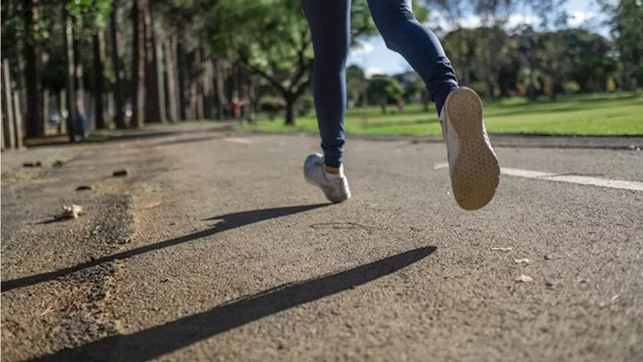 Studi Ungkap Cara Jalan Kaki yang Bisa Hancurkan Lemak Perut