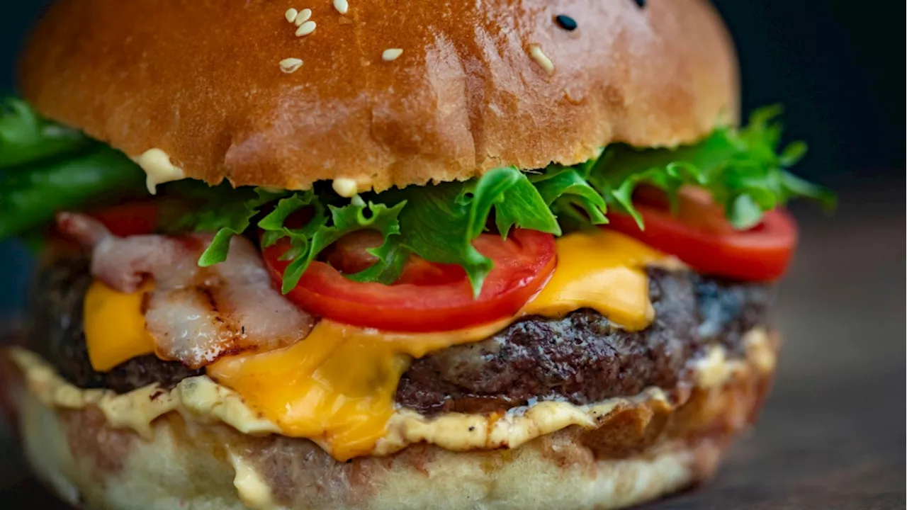 Week-long burger festival returns to Calgary in September