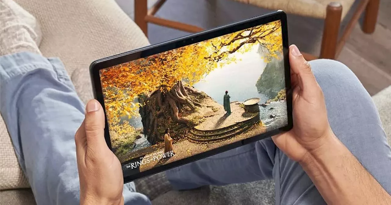 Amazon slashes 'most powerful' tablet with 'crystal clear pictures' by £90