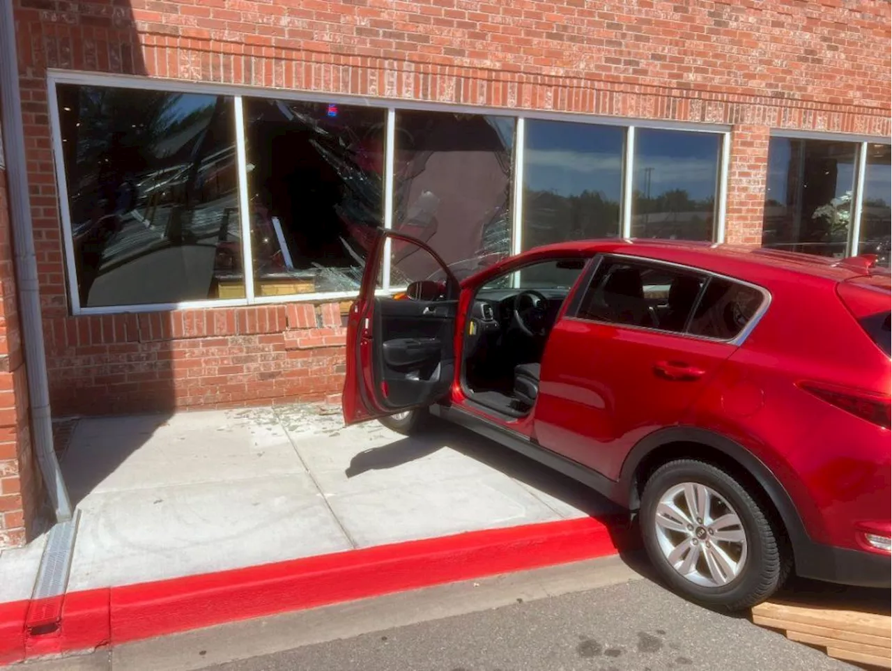 One injured after car crashes into Panera Bread in Greenwood Village