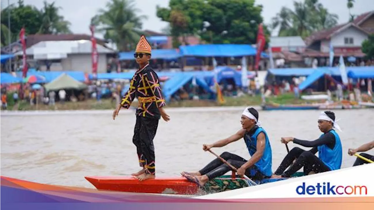 Atlet Pacu Jalur Kuansing Tewas Setelah Tiba di Finish, Diduga Kelelahan