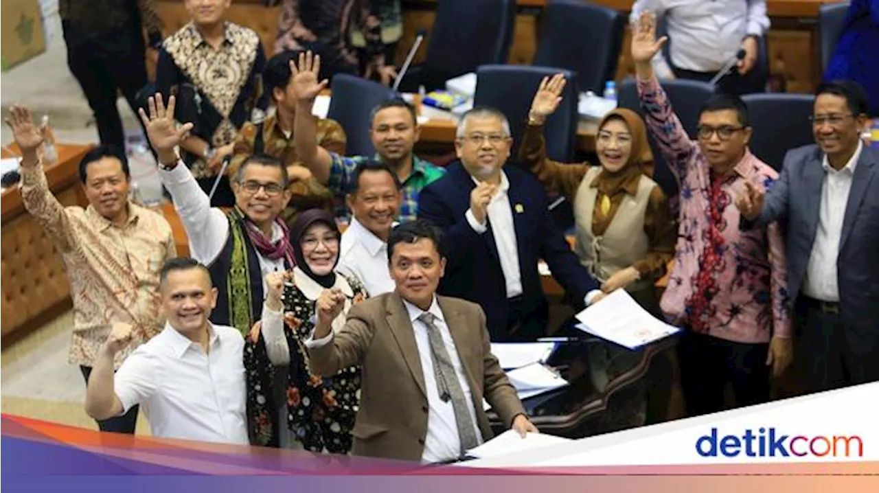 Ramai-ramai Kritik Upaya DPR Anulir Putusan MK