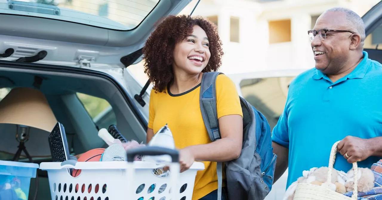 Amazon's £21 utensil set 'perfect' for students hailed as 'best kitchen buy'