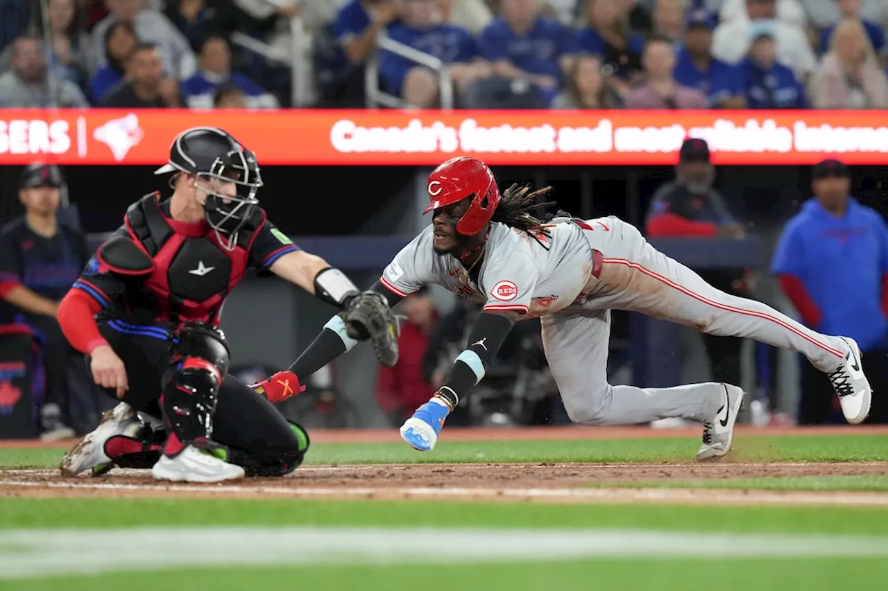 Blue Jays blow six-run lead in loss to Reds after Votto announces retirement