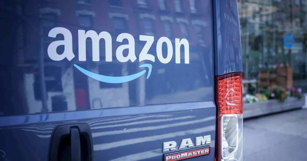 Labor Prosecutors Challenge Amazon’s Claim It Doesn’t Employ Its Delivery Drivers