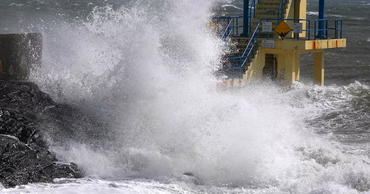 Storm Lilian: Rain and wind warnings issued for much of the country with gales expected