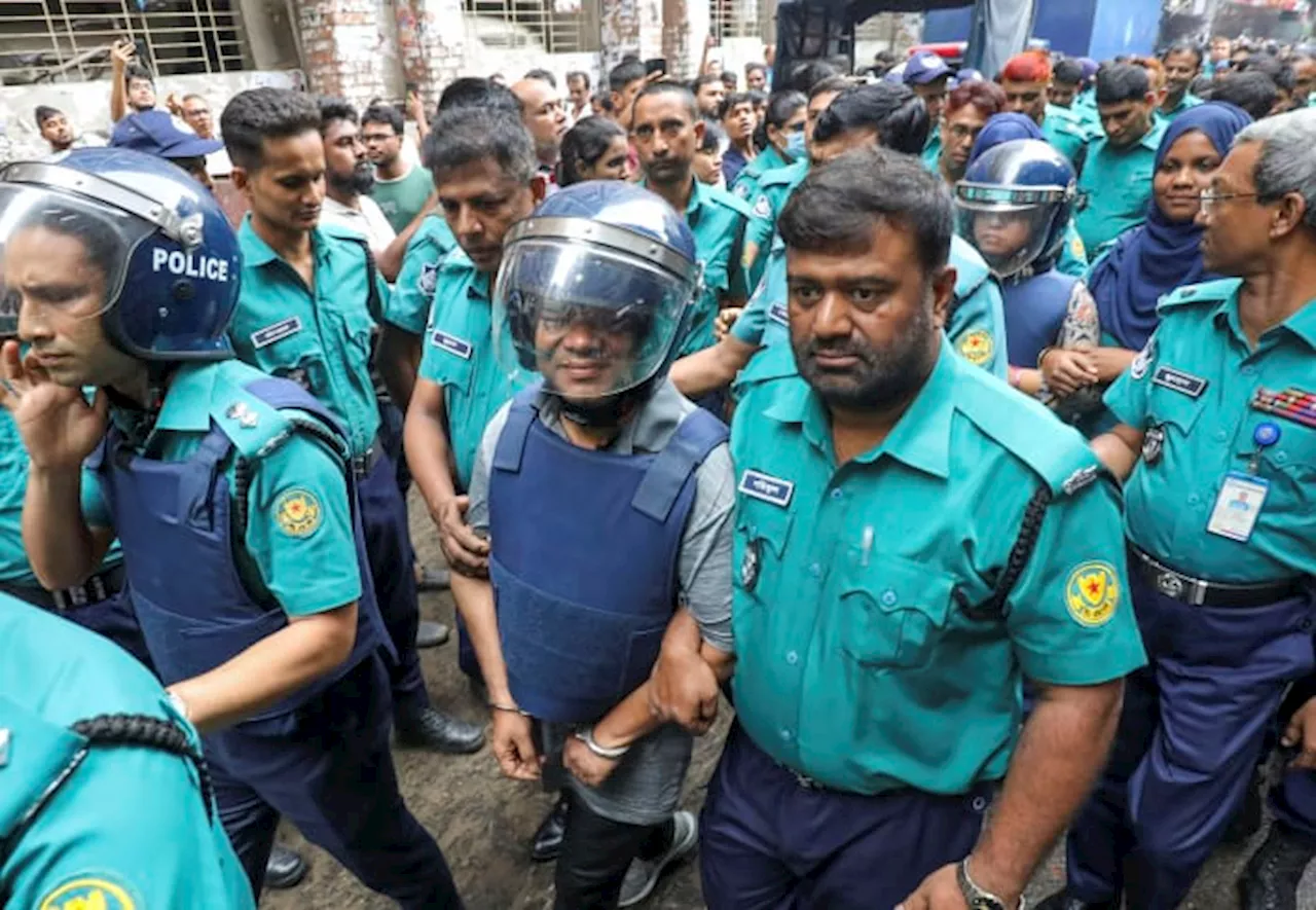 Bangladesh court sends 2 journalists to police custody for questioning as chaos continues