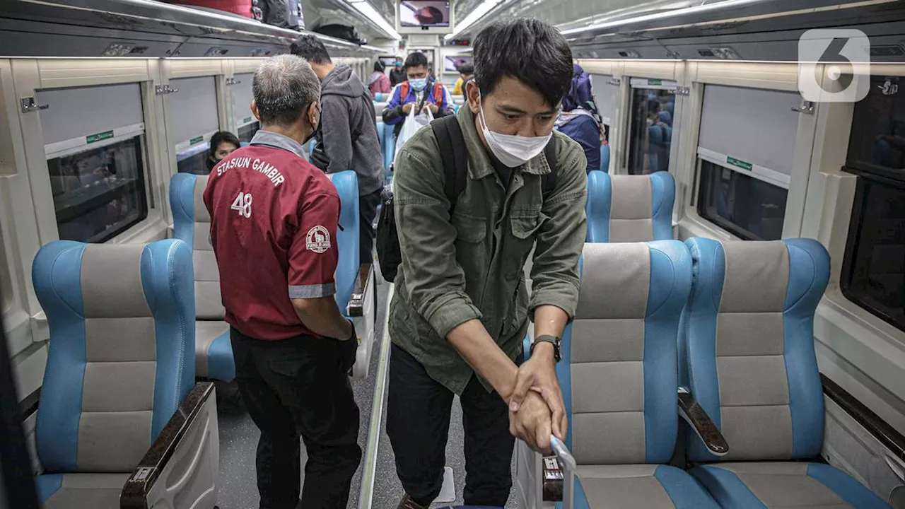 Ada Demo Kawal Putusan MK, 10 KA Keberangkatan Stasiun Gambir Singgah di Jatinegara