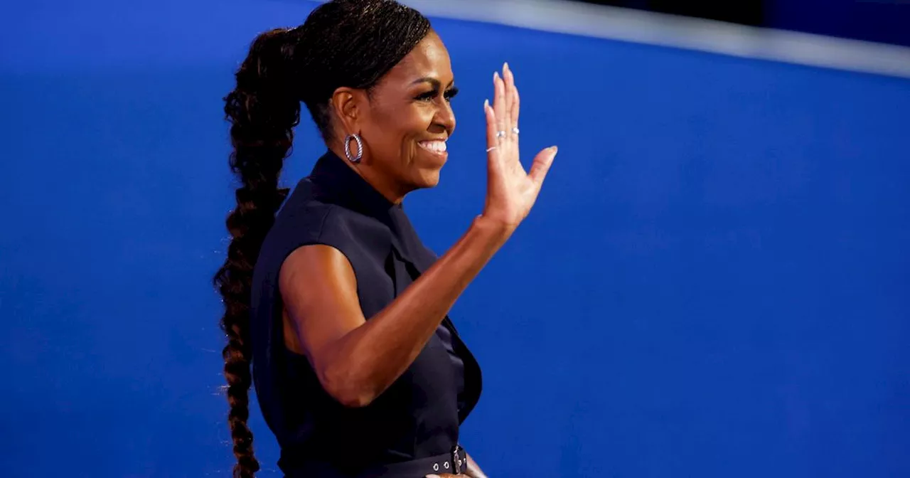 Le message fort derrière la tresse XXL de Michelle Obama à la Convention démocrate