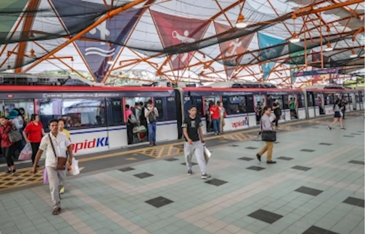 Trains until 1am: Bukit Jalil LRT station to extend operation on Sunday for FA Cup final