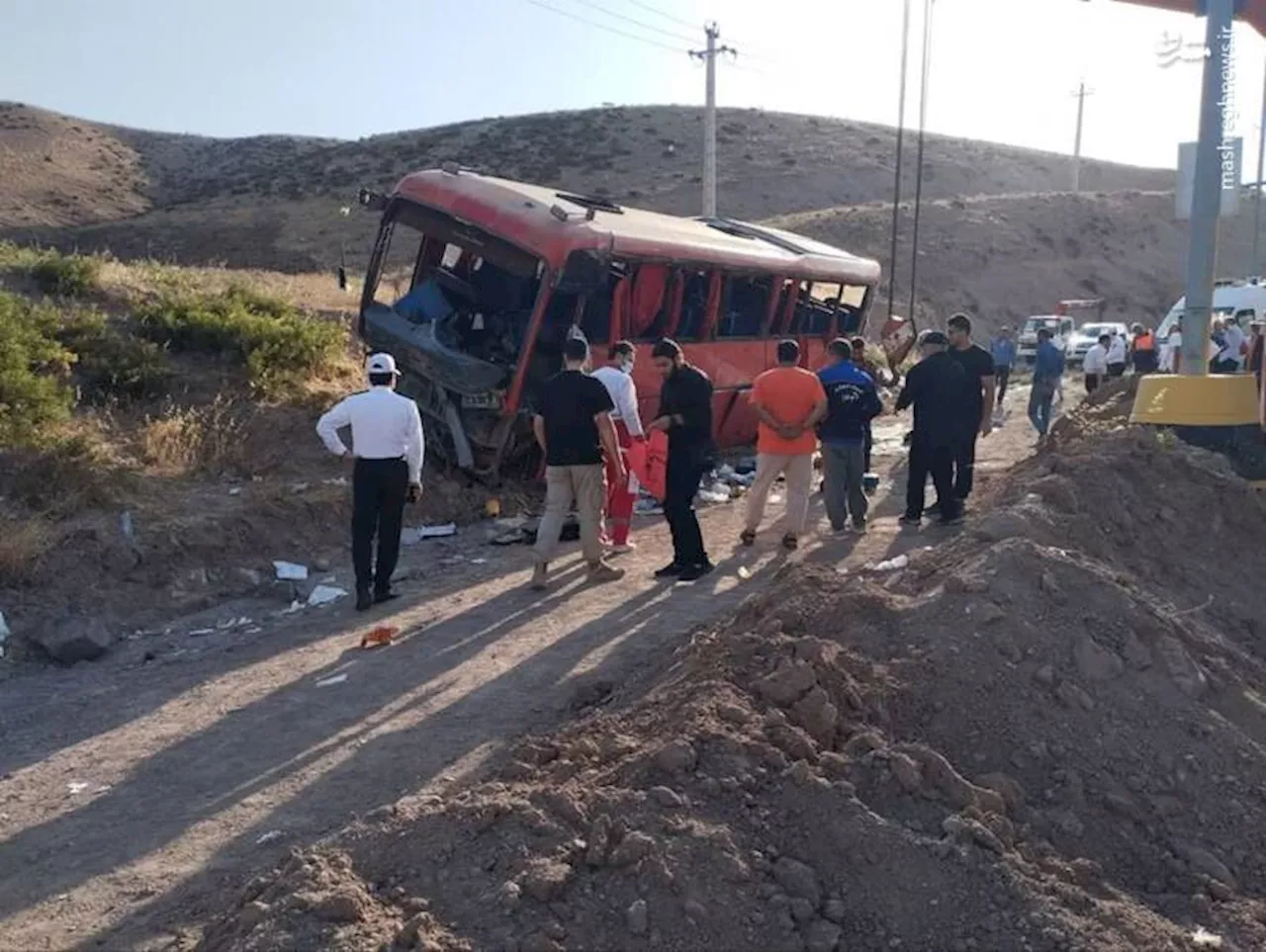 واژگونی اتوبوس زائران اربعین ۱۵ زخمی بر جای گذاشت