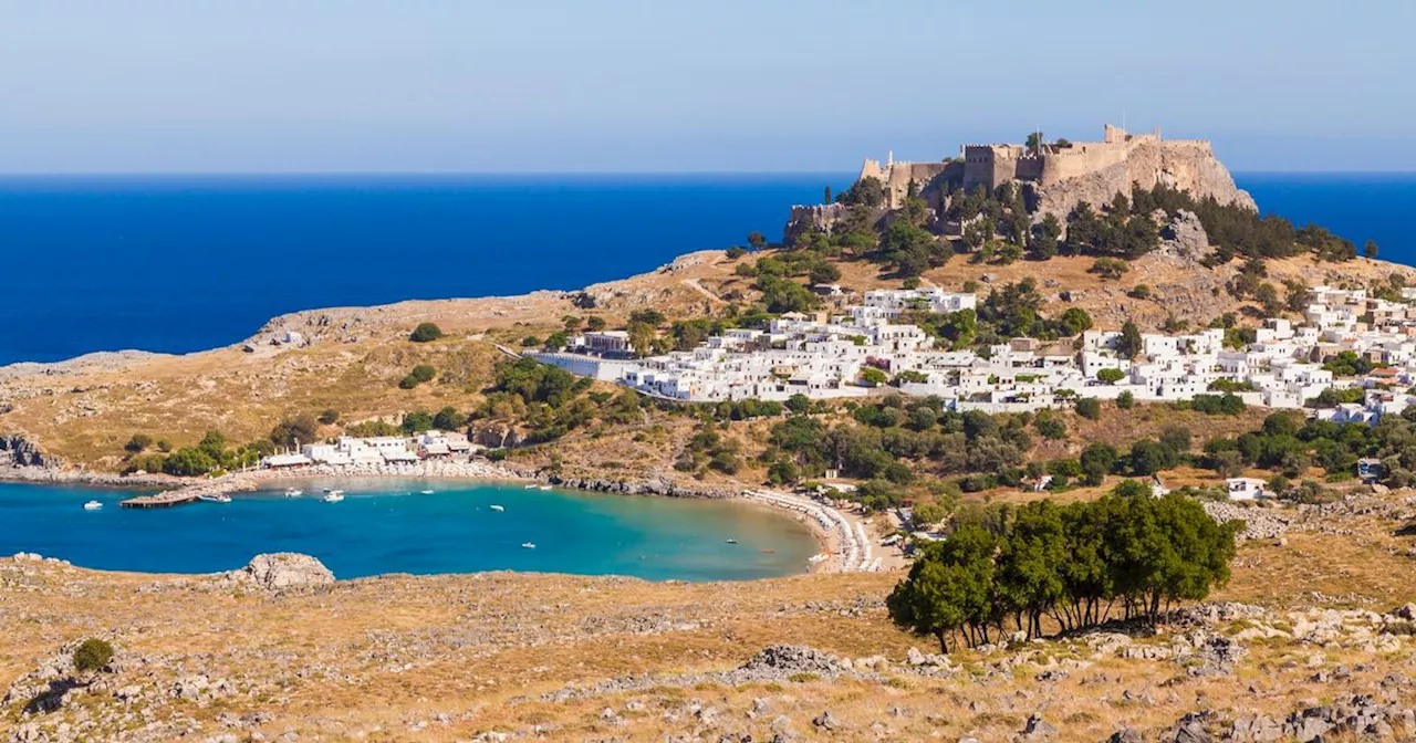 UK tourists warned of ‘risk’ as earthquake strikes popular Greek Island