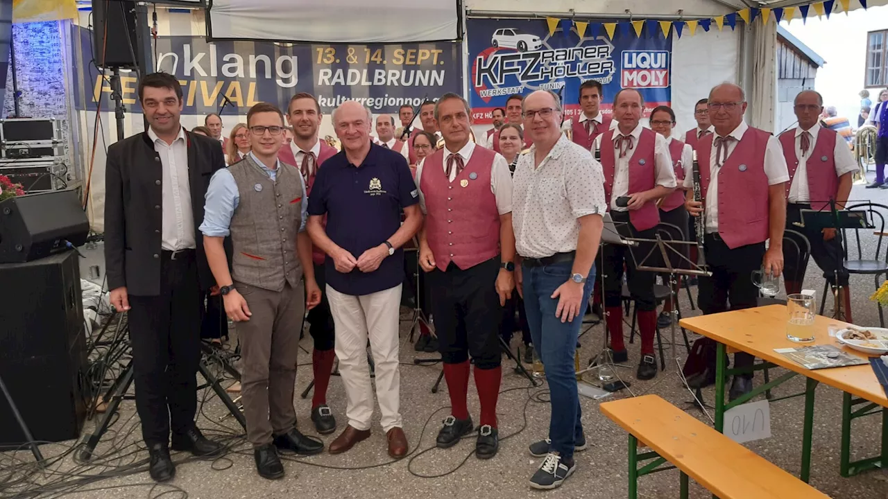 „Hut ab!“ Der Musikverein Radlbrunn feierte seinen 100er