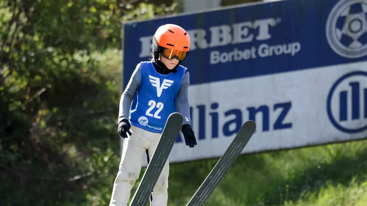 Katzelsdorfer (9) gewinnt Skispringen bei 33 Grad