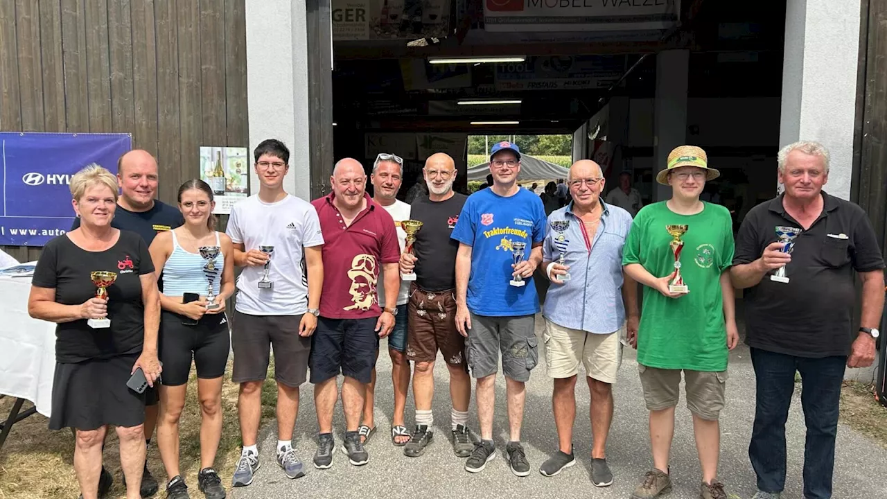 Oldtimer beim Feuerwehrfest