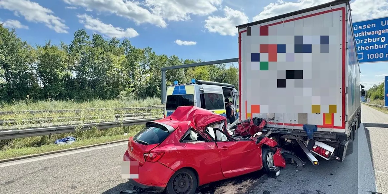 Schwerer Verkehrsunfall im Kreis Ansbach: A6 Richtung Heilbronn stundenlang gesperrt